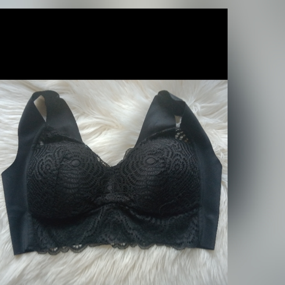 Lace bra